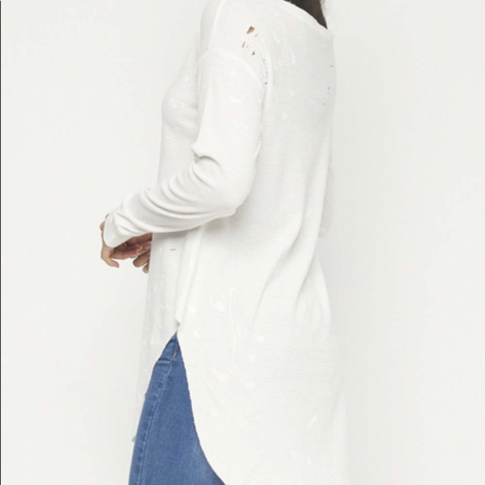 Long Sleeve distressed sweater - Picture 2 of 3